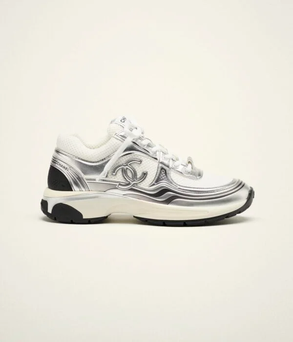 CHANEL RUNNER SILVER/WHITE
